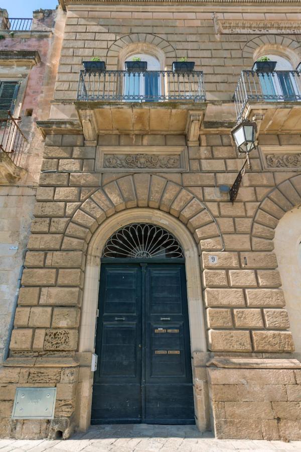Goodstay Palazzo Marini Suite Lecce Exteriör bild