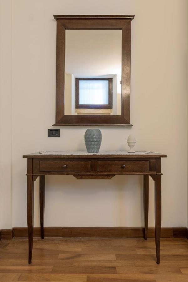 Goodstay Palazzo Marini Suite Lecce Exteriör bild